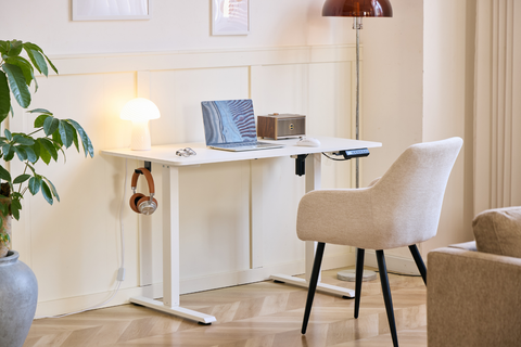 Damian korkeussäädettävä pöytä 120x60 cm valkoinen