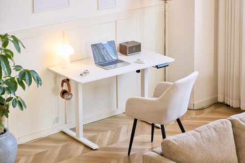 Damian korkeussäädettävä pöytä 120x60 cm valkoinen