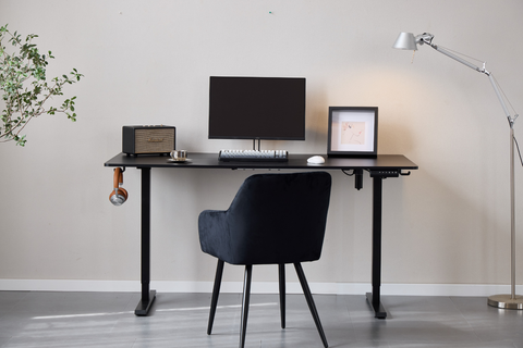 Damian korkeussäädettävä pöytä 160x80 cm, musta